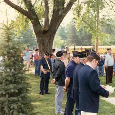 Oleary-1985MemDayParade-5.jpg 227KB: Beery Park Veterans Memorial brick wall with benches