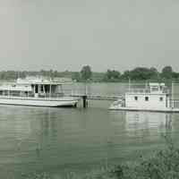          At Dock-RiverQueen.jpg 8.9MB; The paddle wheeler to the right is the first River Queen
   