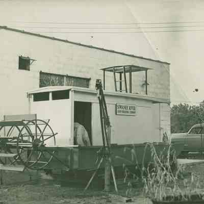 Building Boat.jpg 2MB