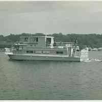          Peterson River Queen .jpg 2.6MB
   