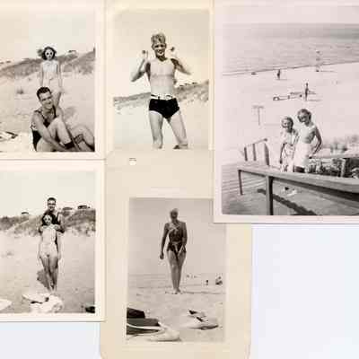 94-1-9B_Oval_Beach_Photos.jpg 810KB: Eleanor Koning on the staircase