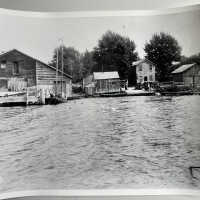 Chain Ferry landing, east side