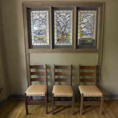 Kemah_windows-chairs 2.jpg 4.2MB