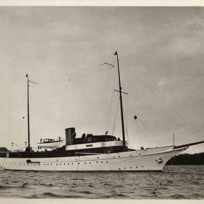 Yacht Placida