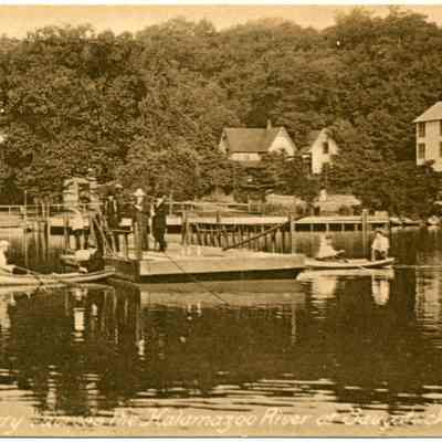 Ferry_scene_postcard_ca_1915.jpg 775KB: another version of the same card from Zolper collection