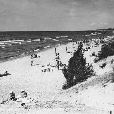 CWPC-0020OvalBeachtu.jpg 545KB