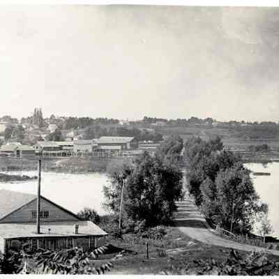 Douglas_from_Clipson_mill_1200_scan.jpg 4.2MB: circa 1885-1890