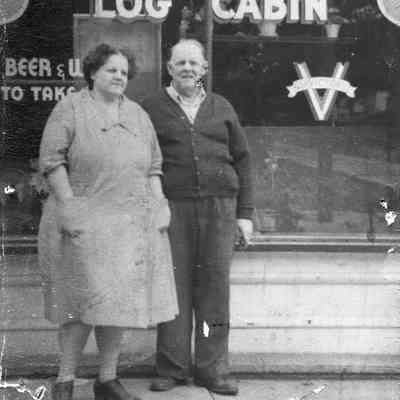 LogCabinBillEthelCoxford.jpg 3.9MB