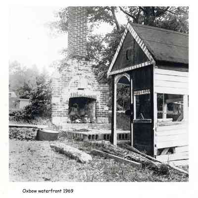 Oxbow waterfront 1969.jpg 2.4MB: Well house
