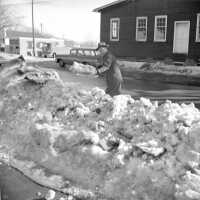 Brady, Wilson clearing Culver St. 1958