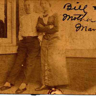 89-1-137 Bill & Mother Maynard.jpg 3.2MB: Bill or William Manard and mother