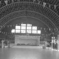          pa101b Pavilion interior.jpg 459KB - RJ and Diane Peterson collection
   