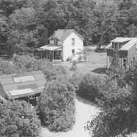          The_white_red_and_hot_dog_stand.jpg 664KB; The Hot Dog Stand, the White and the Red cottages
   