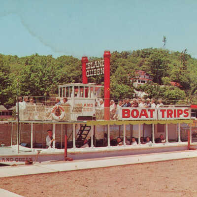 Island Queen docked at Anchor Park: WW-28B Water Wonderland Card Company, Grand Rapids, Dexter Press