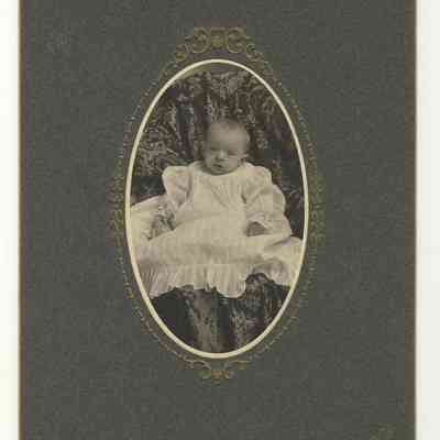 HH-0011-AdlynHoutkampage6mo-8andhalflbs.JPG 461KB