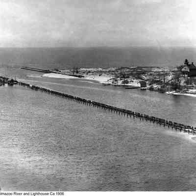 tp_Lighthouse_at_mouth.jpg 1.6MB circa1909