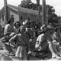          The crowd filled stands 1940.jpg
   