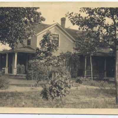 JonesHouse2.jpg 405KB