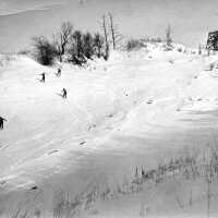          Skiing back of Baldy
   