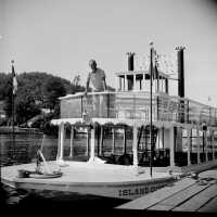          Island Queen I and II picture number 2
   