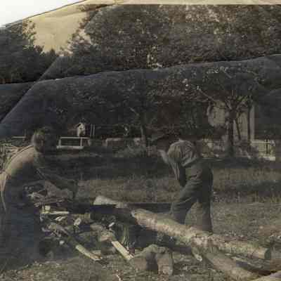 EG-SamPerkins-DebbiePerkinsGreenhalgh-houseonFrancisStSaugatuck.JPG 533MB: possibly Hank's sister Debbie and father Samuel Perkins at their home on Francis St.