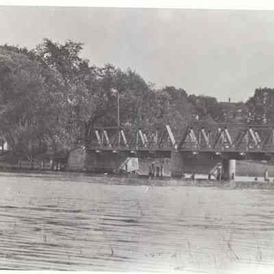 Trestle bridge Saugatuck side.jpg 986KB: circa 1920
