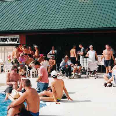 Camp_It6.jpg 485KB: Pool side