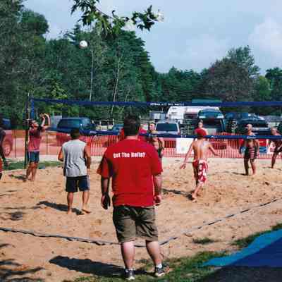 Camp_It11.jpg 506KB: Sand volleyball. "Got the Balls?" t-shirt