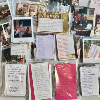 Photos removed from albums with non-archival pages
