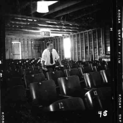Red Barn snap 50.jpg 138KB