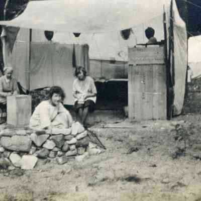 tent living.jpg 4.9MB