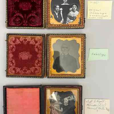 group 3 inside: Left to Right: Belinda (Lill), Harriet Porter Mills?