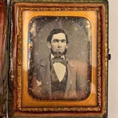 Porter and Taylor family photos, cards and autograph album