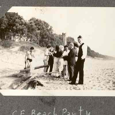 C.E._Beach_Party_Pier_Cove.jpg 553MB
