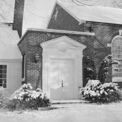 Woman's Club entry