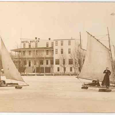 IceboatsHotelButlerca1920 copy.jpg 414KB