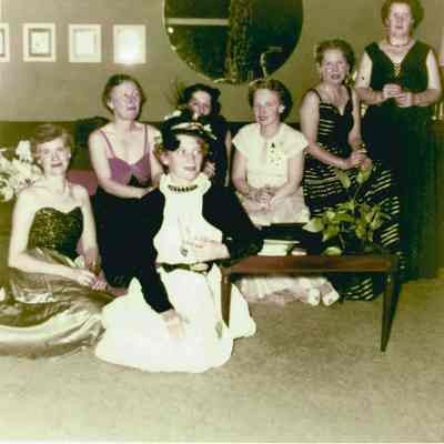 Dressed up women 1955