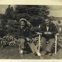          Mann0024-Lorna-Charles-c1950.JPG 864KB
   