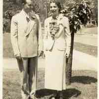          Mann0058-MannsWedding-1936.JPG 80KB
   