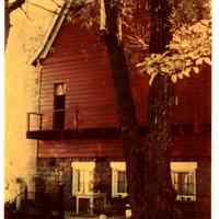          Barn in color.jpg 670KB
   