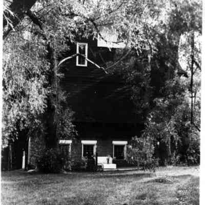 Red Barn view.jpg 364KB