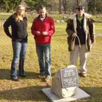          image003.jpg 949KB -- Courtney, Joe and Tom Shashagway; 100 Years Late
Pokagon Family Gets Riverside Memorial

Family and Others Gather
About thirty people gathered at Saugatuck's Riverside Cemetery the day after Thanksgiving to unveil a memorial on the previously unmarked plot of two grandsons of the famous Pottawatomi leader Simon Pokagon. Exactly one year earlier, a group of volunteers had been there to plant daffodils on the graves of various 