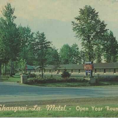 Shangrai-La Motel Postcard
