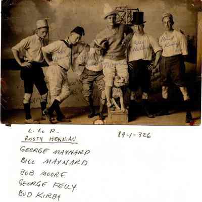 89-1-326_G.Kelly_Friends.jpg 1.2MB: Rosty Herman, George Maynard, Bill Maynard, Bob Moore, George Kelly, Bud Kirby ... and Ruff the Dog.