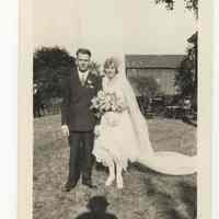          William P. Wright and Edna Barr on their 1927 wedding day.
   