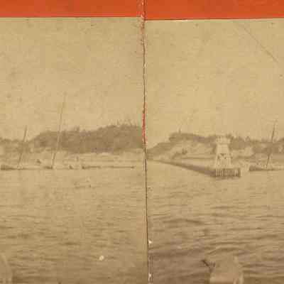 BB-SaugatuckHarborLight.jpg 277KB: From May Heath collection