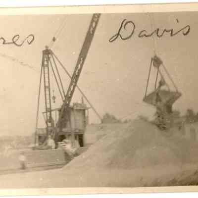 Crane.jpg 330KB