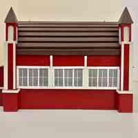          Big Pavilion birdhouse picture number 3
   