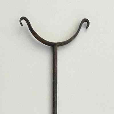 Metal support