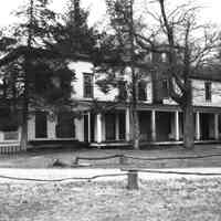          StullPhotoOfOxbowInnCa2000.jpg 2.2MN; Photo labeled as by Vicky Stull
   